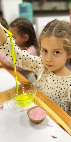 Atelier de fabricare a slime-ului