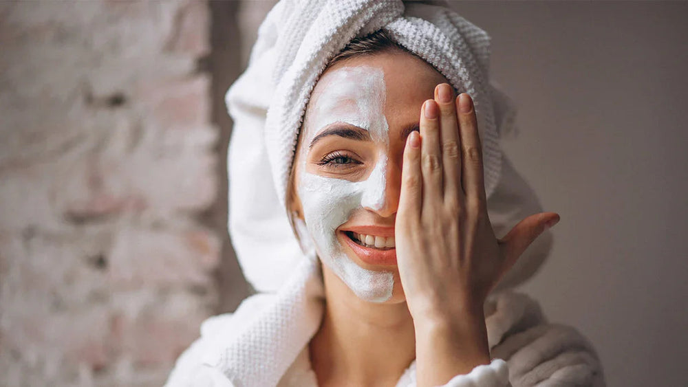 5 motive pentru a te ,,abona” la masca facială - Viorica Cosmetic MD