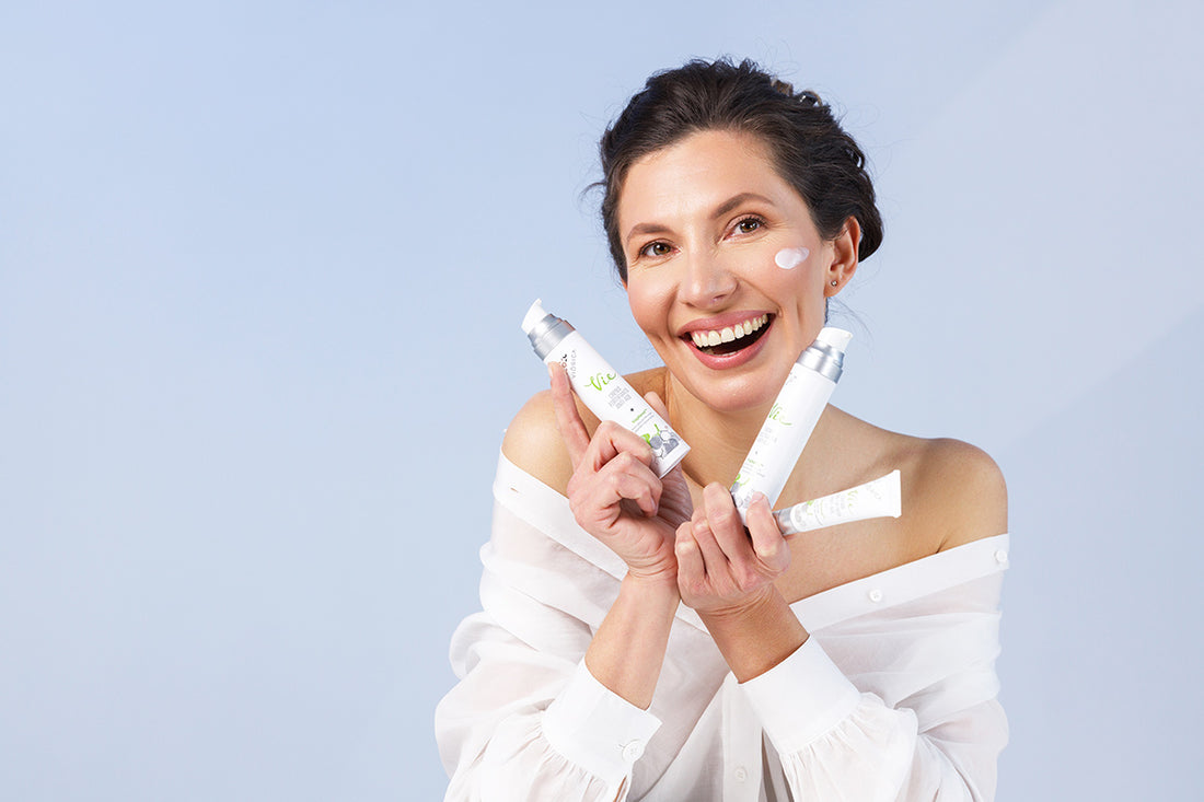 În luptă cu vârsta! Află totul despre gama nouă Anti-Age - Viorica Cosmetic MD