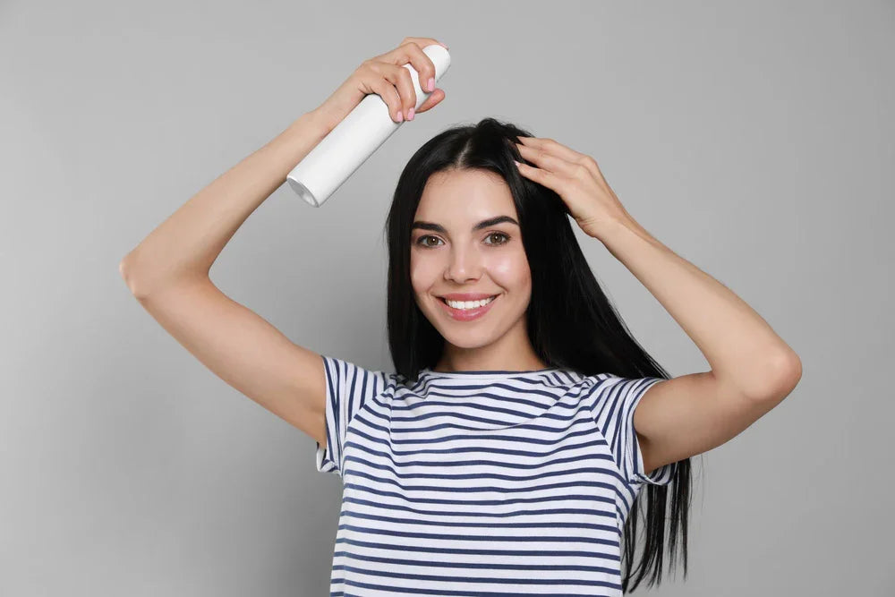 Sfaturi pentru îngrijirea părului gras: ce produse să folosești - Viorica Cosmetic MD