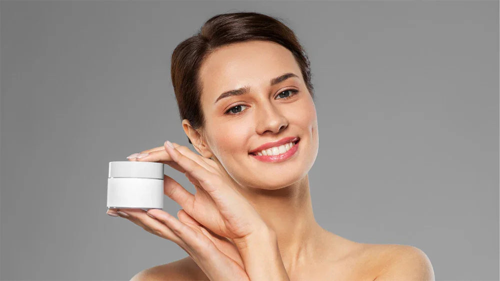 Cum să previi uscarea pielii în sezonul rece: recomandări și produse eficiente - Viorica Cosmetic MD