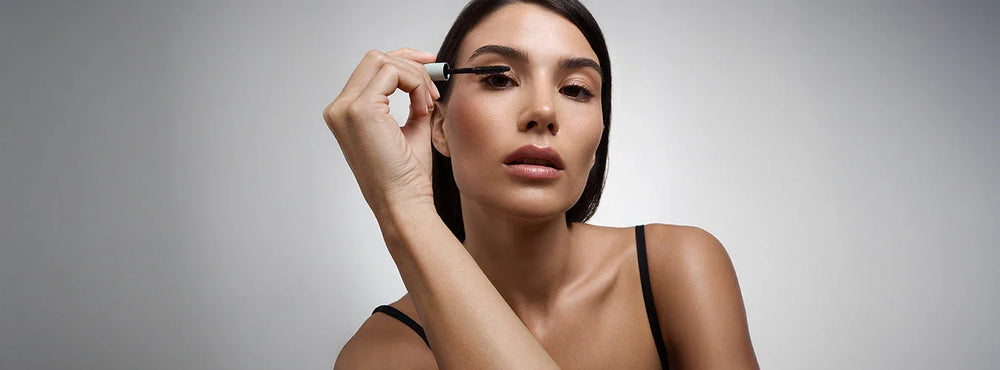 Îngrijire gene și sprâncene - Viorica Cosmetic MD