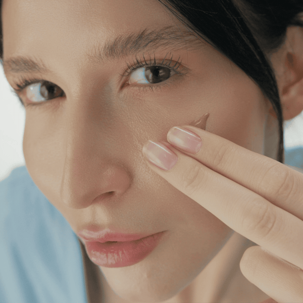 Cremă hidratantă nuanțatoare HydroBiotic — Viorica Cosmetic