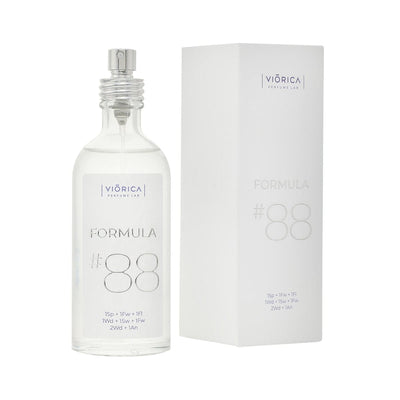 Apă de parfum Formula #88 pentru femei cu sticlă transparentă și cutie albă, Viorica.