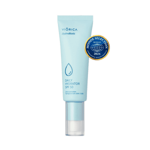 Cremă de zi HydroBiotic SPF 50, tub albastru, sigiliu Monde Selection.