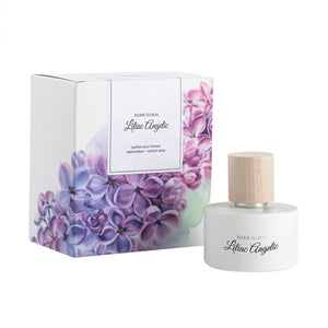 Parfum „Elixir Floral Liliac Angelic”, capac din lemn, cutie cu design floral liliac violet.