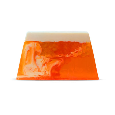 Săpun handmade cu glicerină și miere, culori alb și portocaliu, 96% ingrediente naturale.