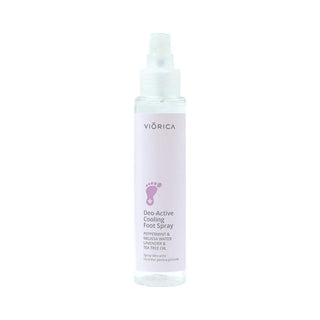 Spray Deo-Activ răcoritor pentru picioare, etichetă alb-mov, flacon transparent.